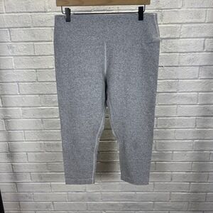 NOBULL Heather Gray Capri Leggings‎ Womens Size XL Running Athleisure Gym Active